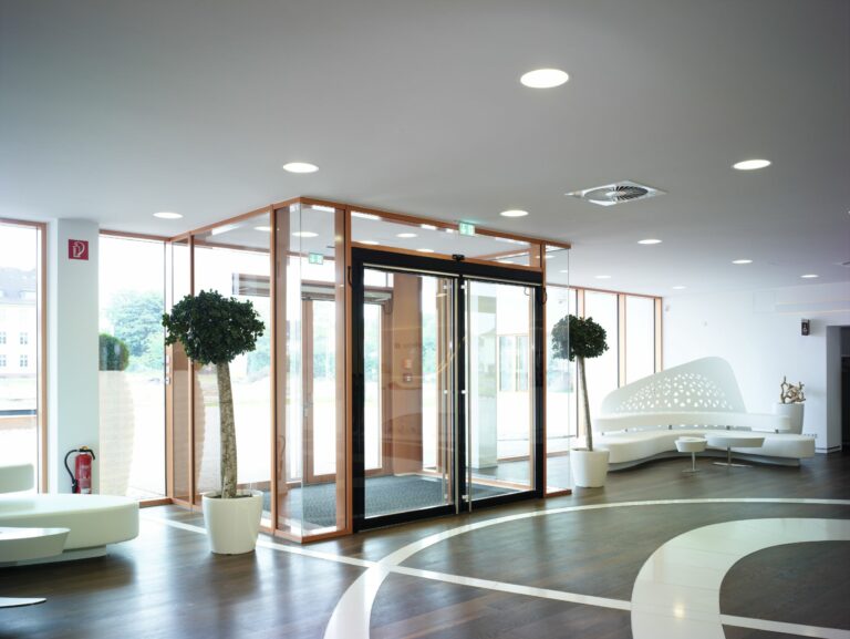 Dörrautomatik ingång